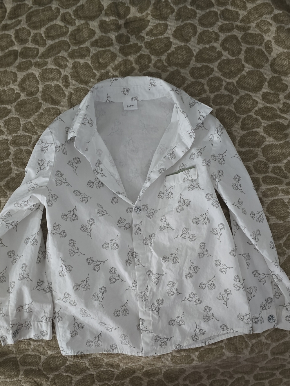 Kids White Floral Button-Front Shirt W/ Suspenders and Pants